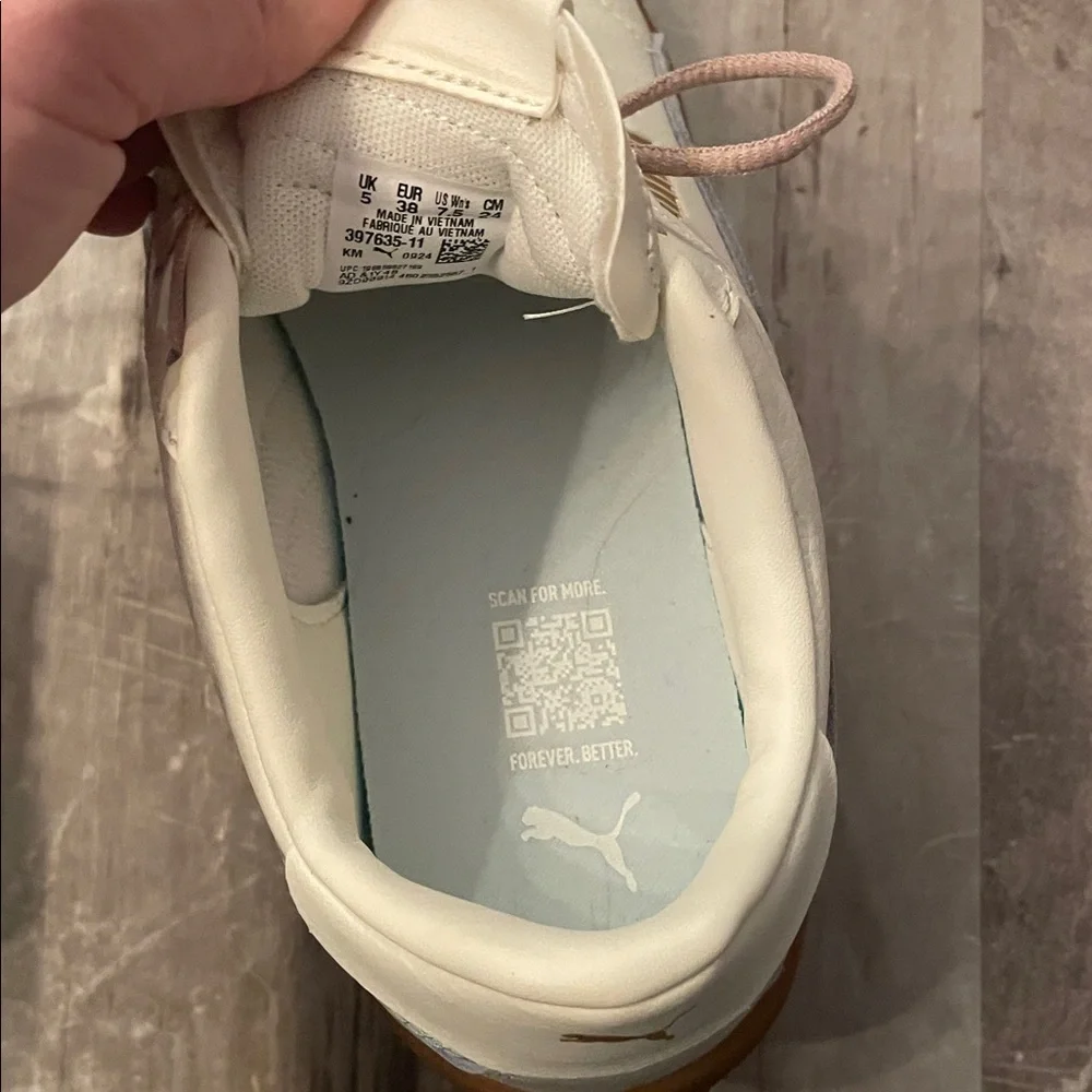 Womens Puma Shoes - Picture 6 of 8